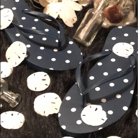 Xhilaration Navy Blue Polka Dot Flip Flops Sz 9 - Picture 7 of 8